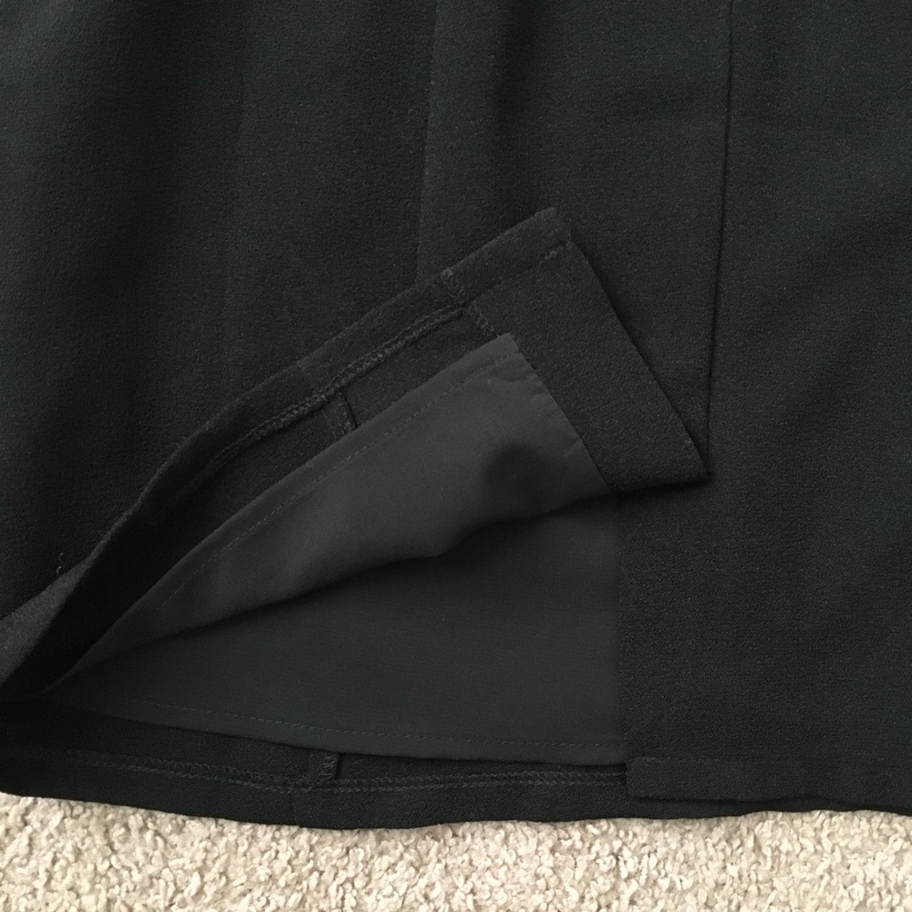 Tinley Road | Black Cut Out Dress - Picture 3 of 4